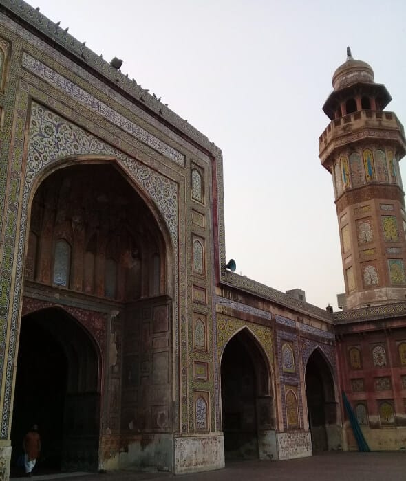Lahore itinerary Day 1 at Masjid Wazir Khan
