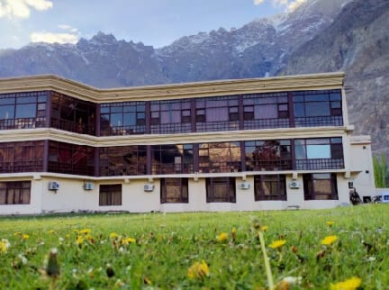 Hunza Darbar Hotel