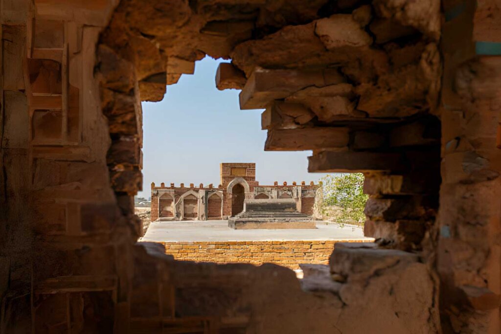 Makli Necropolis