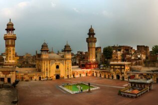 Wazir Khan Mosque